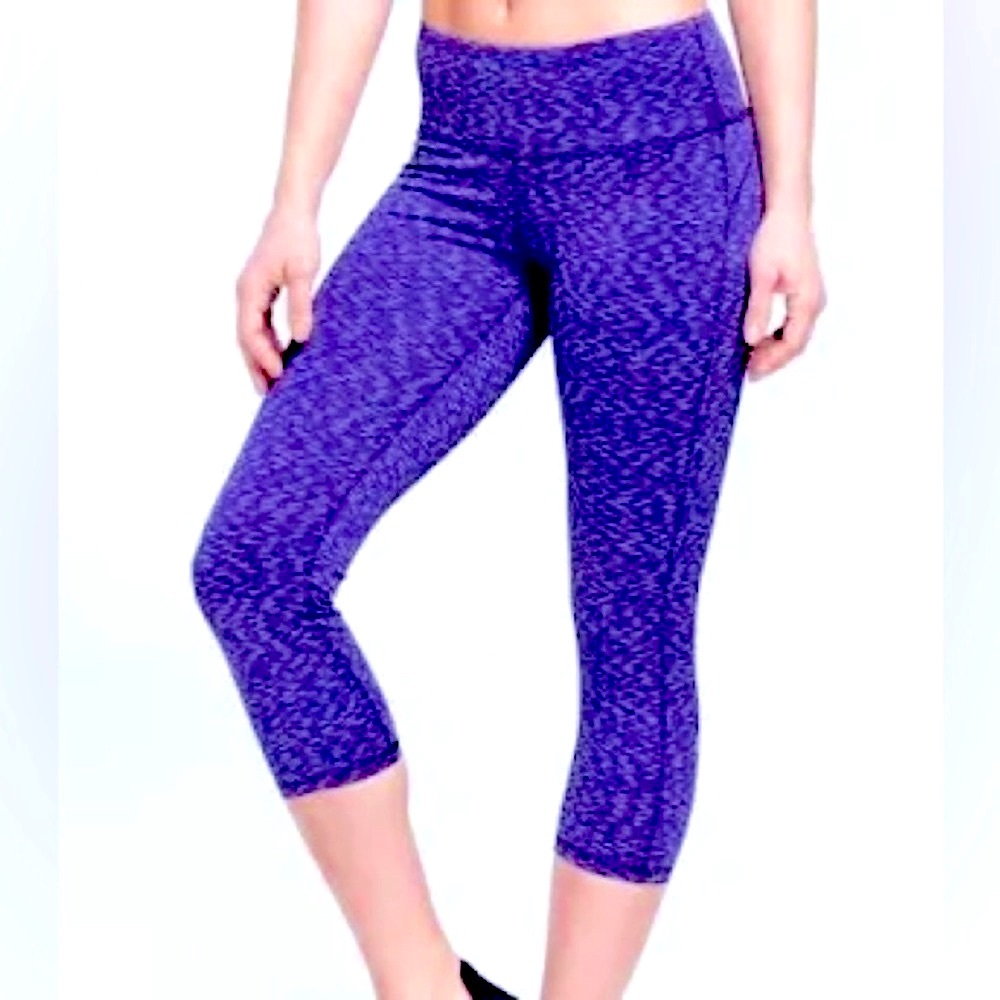 C9 Champion Purple Heathered Capri workout running rights leggings Size MEDIUM